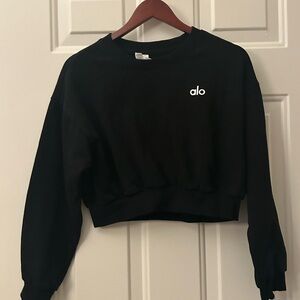 ALO Yoga Black Cropped Accolade Crewneck Sweatshirt